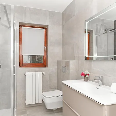 Apartment Awesome In With House Sea View Rabac