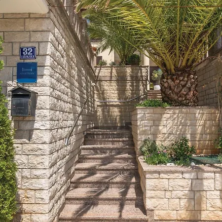 Apartment Awesome In With House Sea View