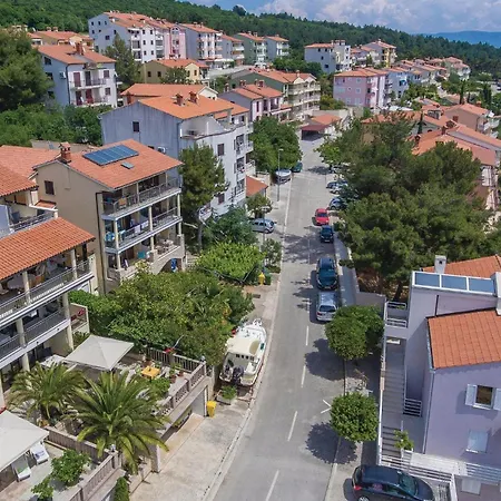 Apartment Awesome In With House Sea View